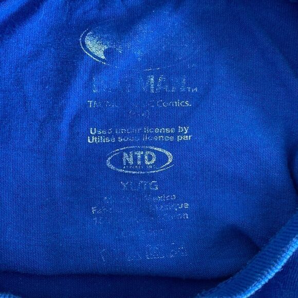 Bat man shirt sz LG - Picture 3 of 3